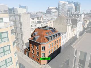 In het historische hart van Brussel vinden we deze uiterst rendabele instapklare opbrengsteigendom, gelegen op een perceel van 230 m² en met...