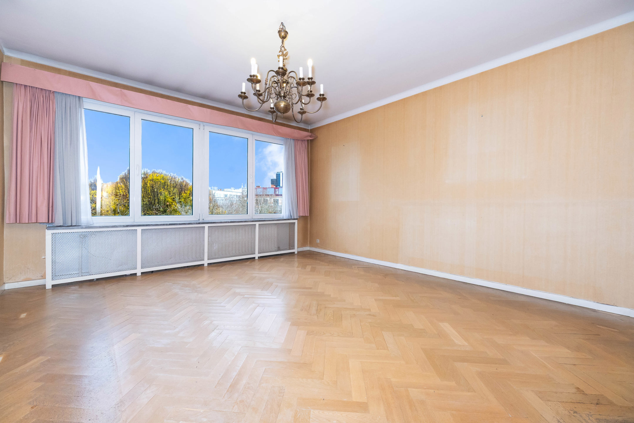 Apartment for sale in Schaerbeek with 2 bedrooms - photo 1