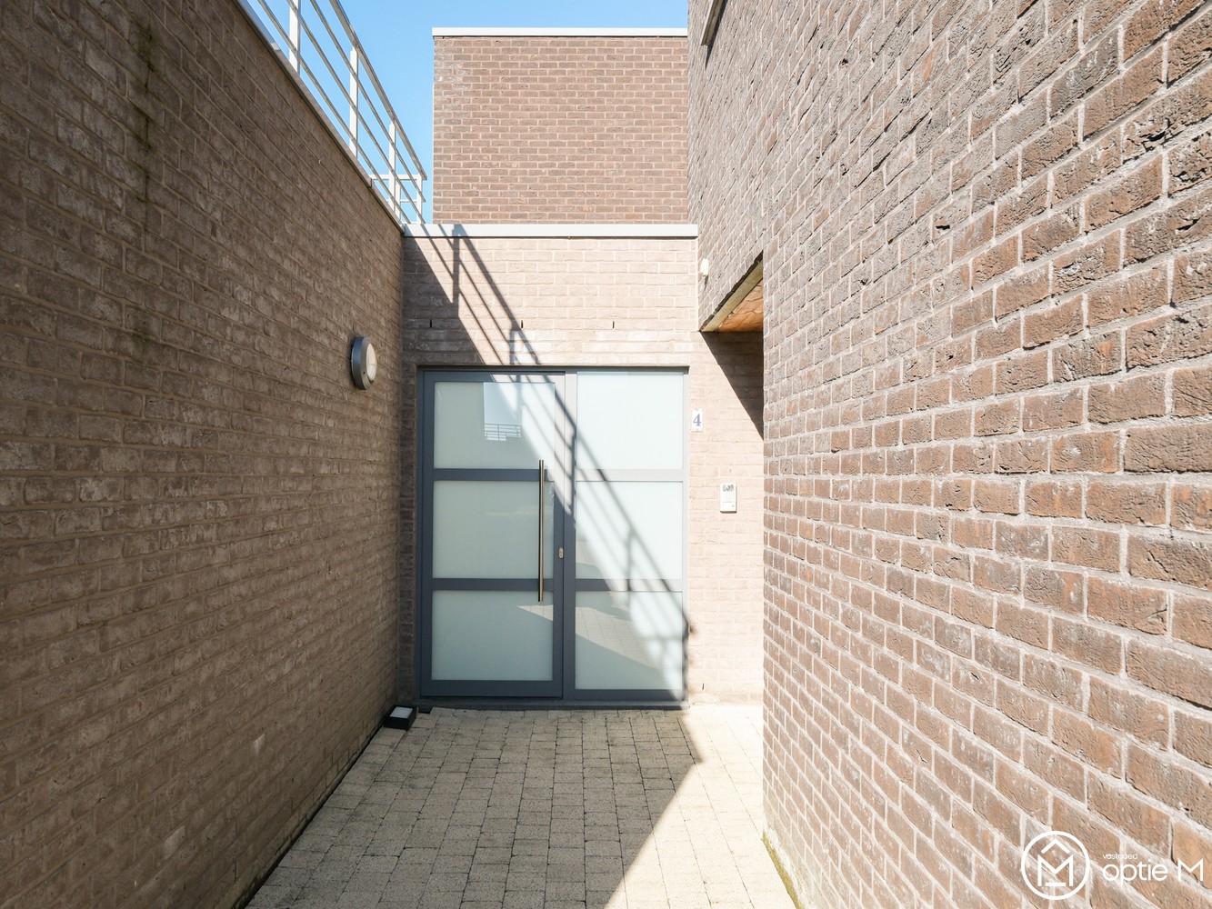 Ruime woning te koop in Houthalen-Helchteren – 174 m², tuin en 2 parkeerplaatsen - foto 2