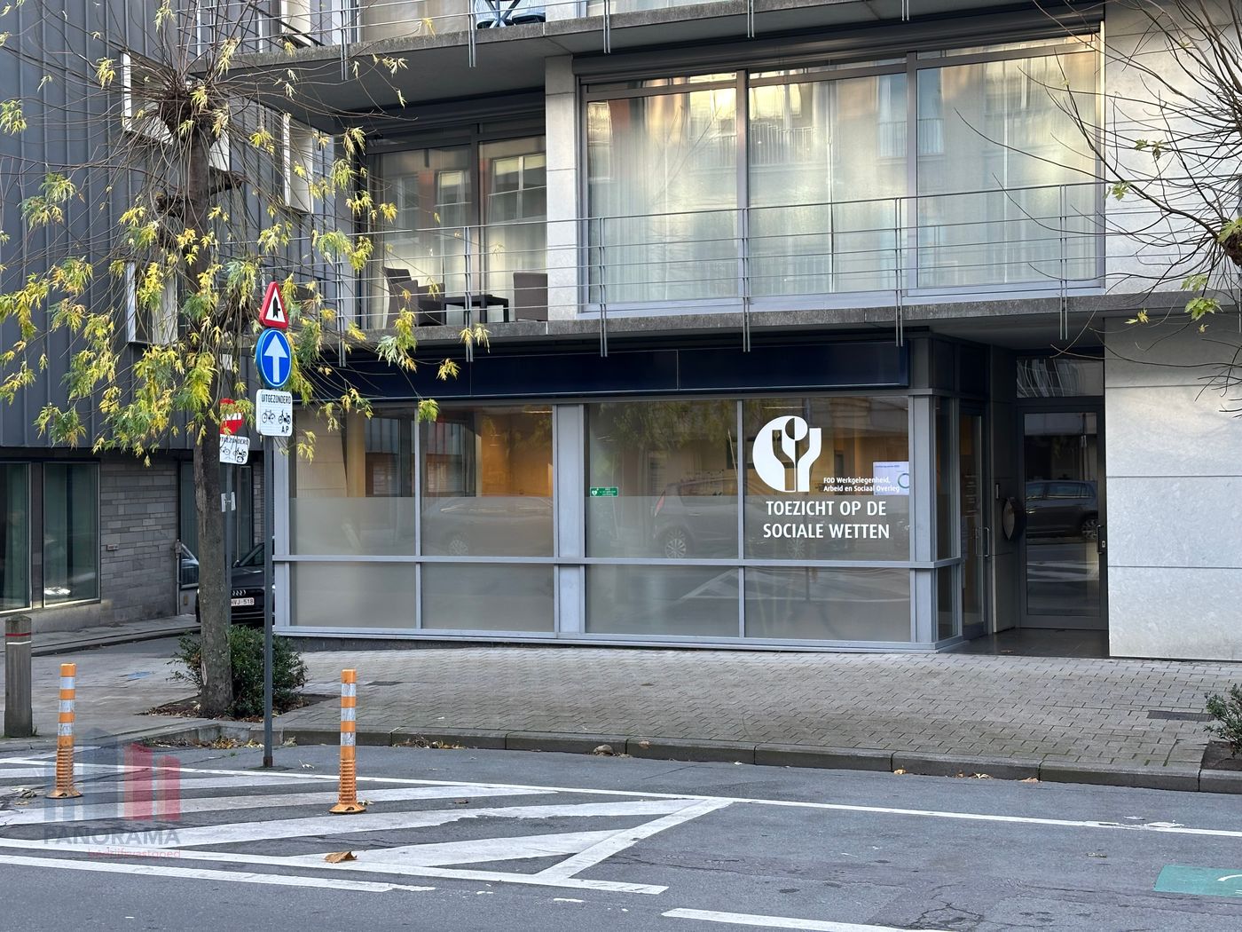 Ruim en instapklaar kantoor te huur in hartje Kortrijk - photo 2