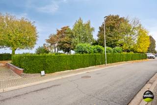 Bouwkavel gelegen in het charmante Bommershoven bij Borgloon, op een rustige landelijke locatie met supermarkt en school op wandelafstand.Dankzij de...