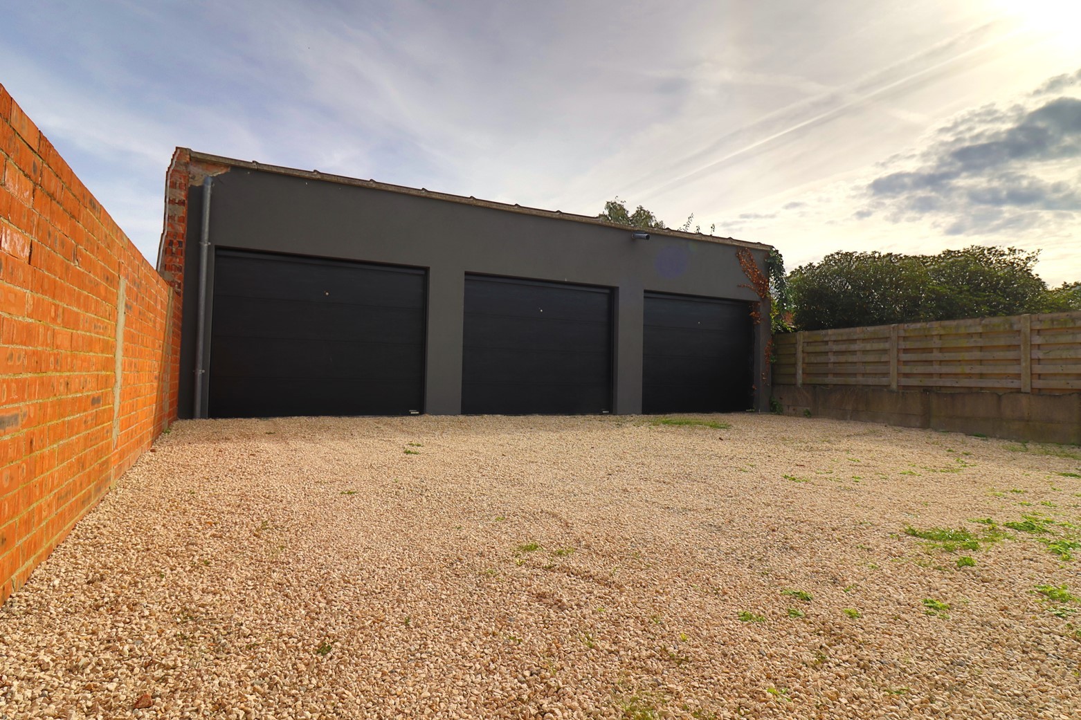 Appartement à vendre à S Gravenwezel avec 4 chambres - photo 2