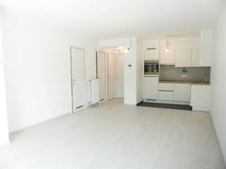 Sint-Genesius-Rode, in het Novarode-project, vlak bij het centrum en alle voorzieningen, prachtig recent appartement van 60 m² woonoppervlak met...