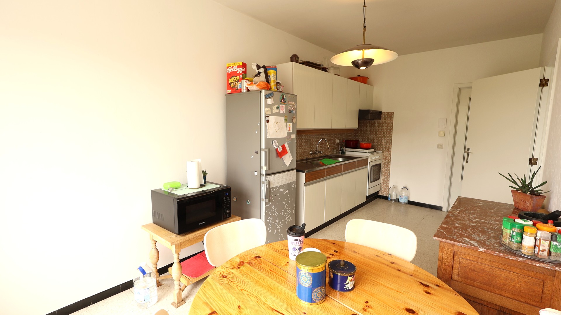 Ruim appartement met twee slaapkamers en garage - foto 5