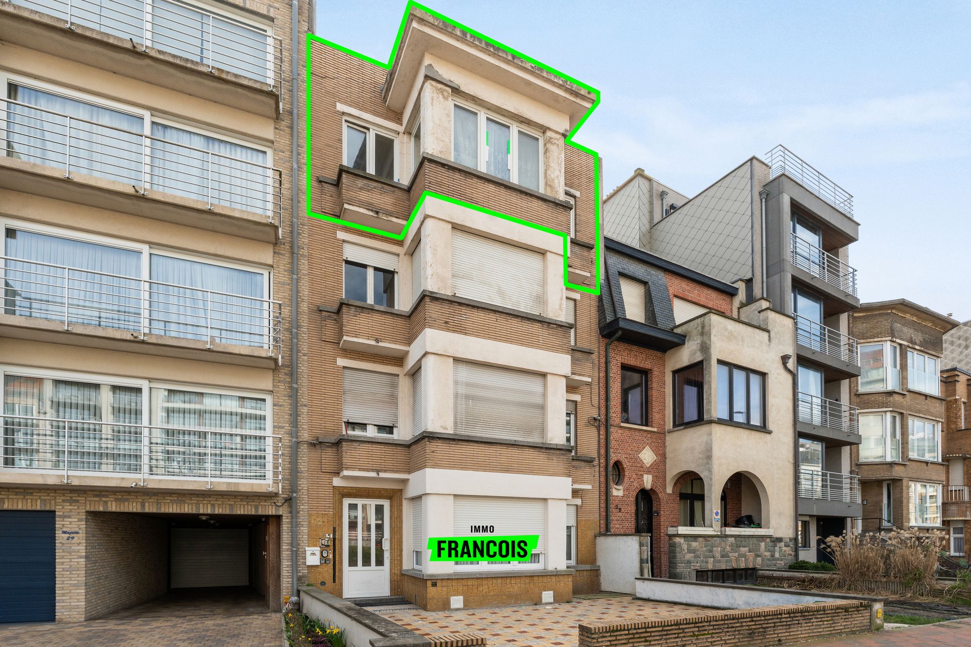 Ruim drieslaapkamer appartement op aantrekkelijke locatie in Blankenberge - foto 1
