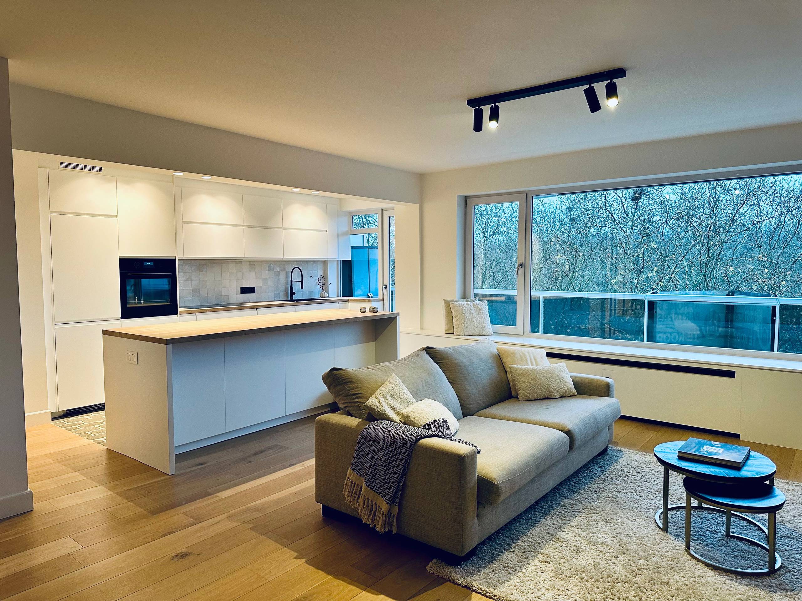 Appartement à vendre à Anvers avec 3 chambres - photo 2