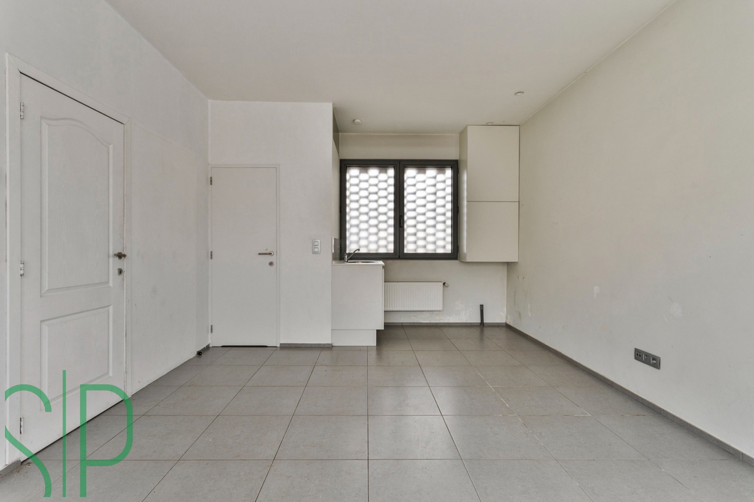 Triplex met 2 slaapkamers en terras in het centrum van Geel - foto 4