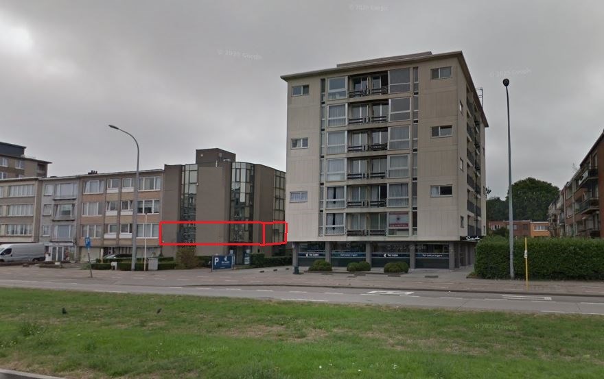 Te renoveren kantoor (ca. 162m²) op eerste V van het kantoorgebouw - foto 2