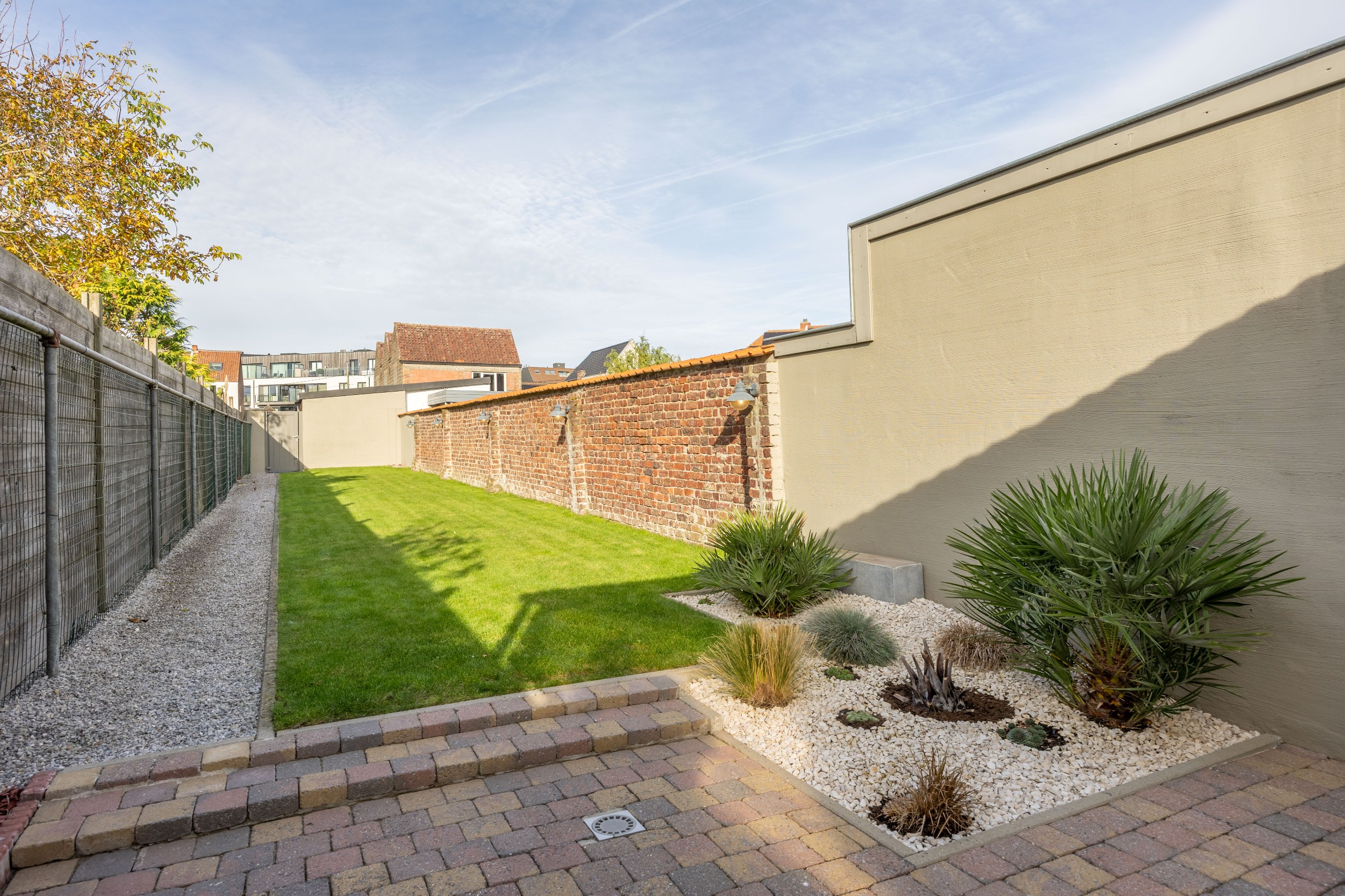 Verzorgde woning met tuin en garage - foto 3