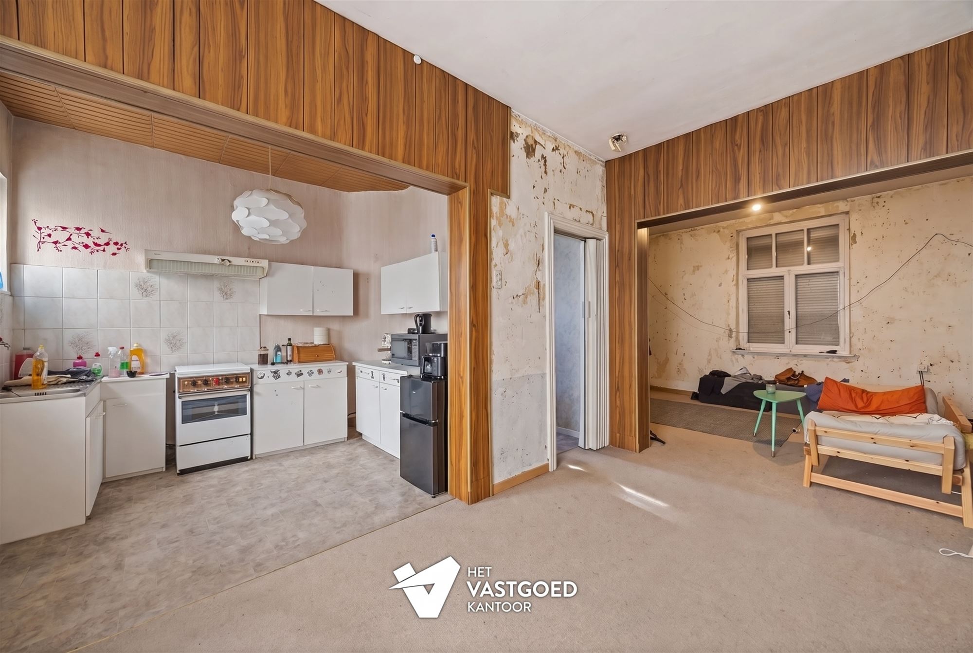 TE RENOVEREN KARAKTERVOLLE WONING MET 3 SLAAPKAMERS TE BERINGEN-MIJN - foto 5
