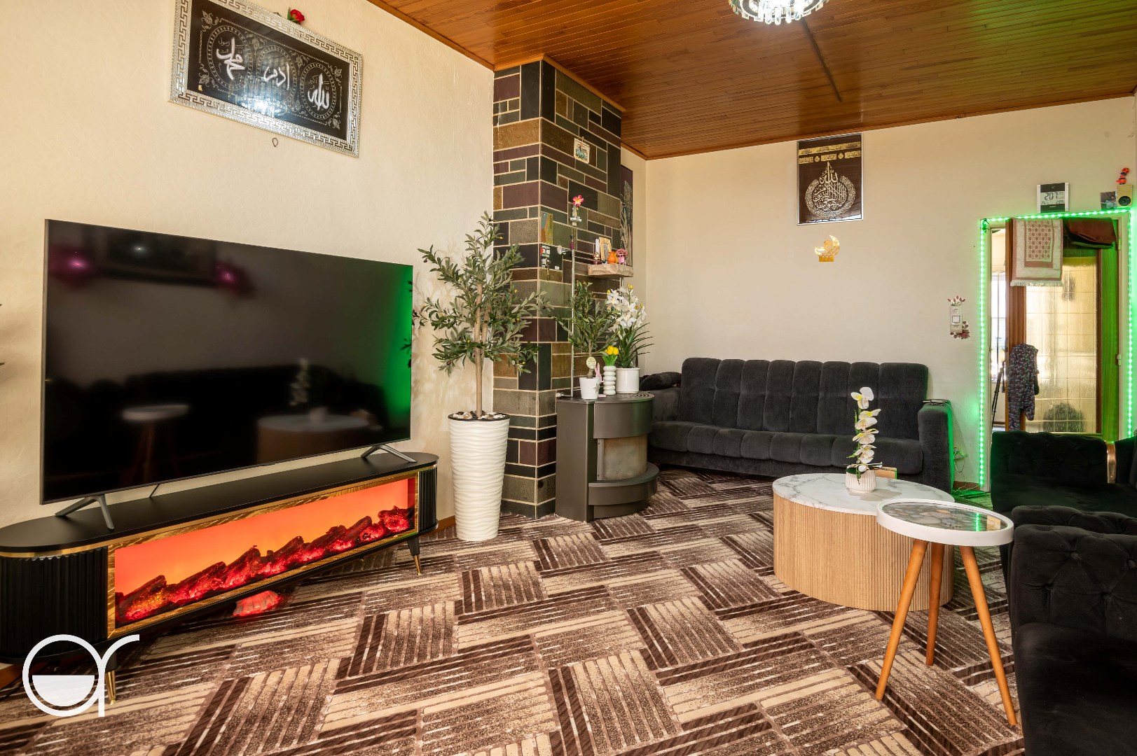 Rijwoning met 5 slaapkamers gelegen vlakbij de Palinghuizen - foto 4