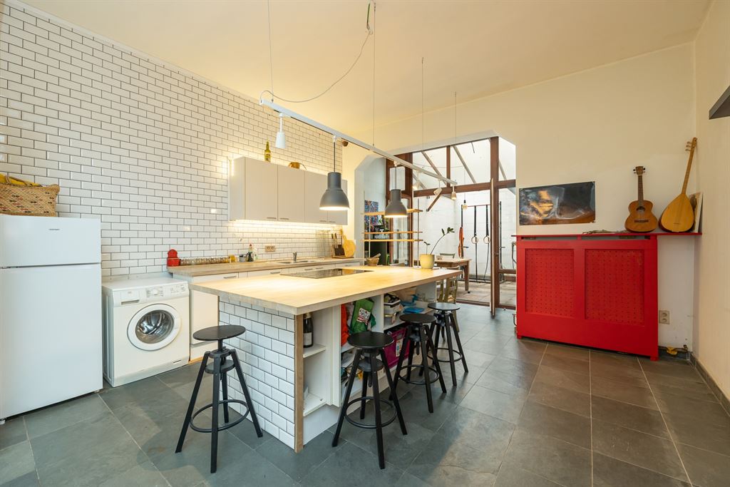 Karaktervol appartement met stadskoer - foto 4