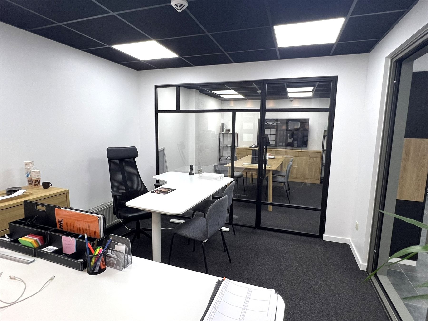 Veelzijdig handelspand in het hart van Ronse - foto 4