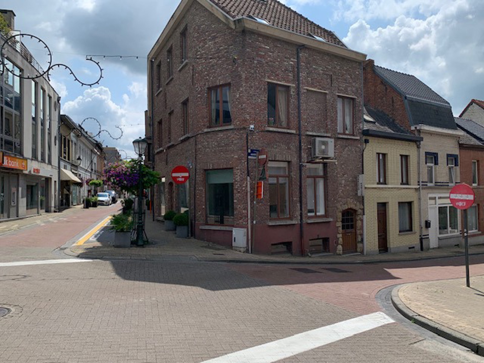 Commercial for rent in Wetteren - photo 1