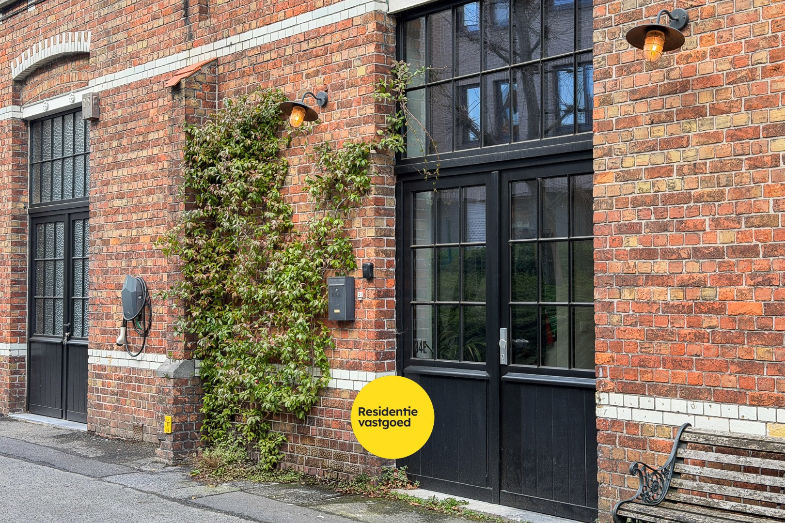 Unieke woning in voormalige borstelfabriek - karakter en comfort in perfecte harmonie! - foto 2