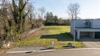 Goed gelegen bouwgrond in Hasselt met een oppervlakte van 1313m².Geschikt voor het oprichten van een open bebouwing voor ééngezinswoning met maximum...