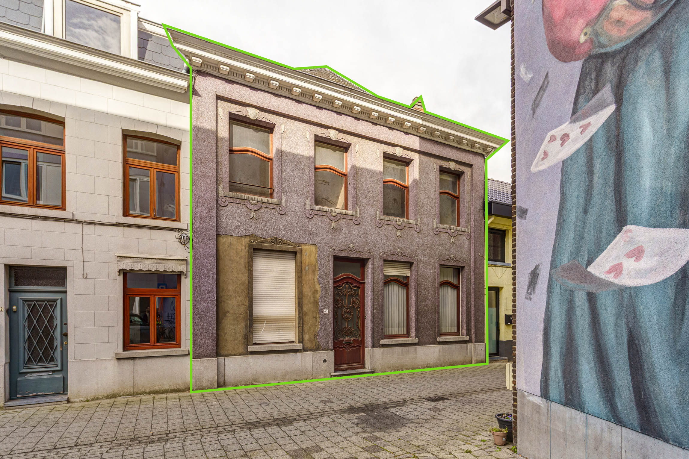 Zeer ruime woning met vier SLPK en grote zolder in Mechelen - foto 1