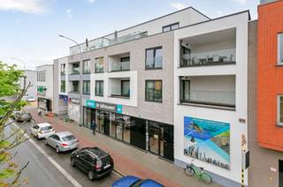 Bent u op zoek naar een ondergrondse autostaanplaats, op wandelafstand van het centrum van Aalst? Delestré Immo heeft nog DRIE...