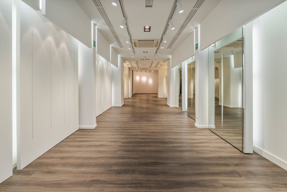 Handelseigendom te koop in de Ooststraat te Roeselare - foto 4