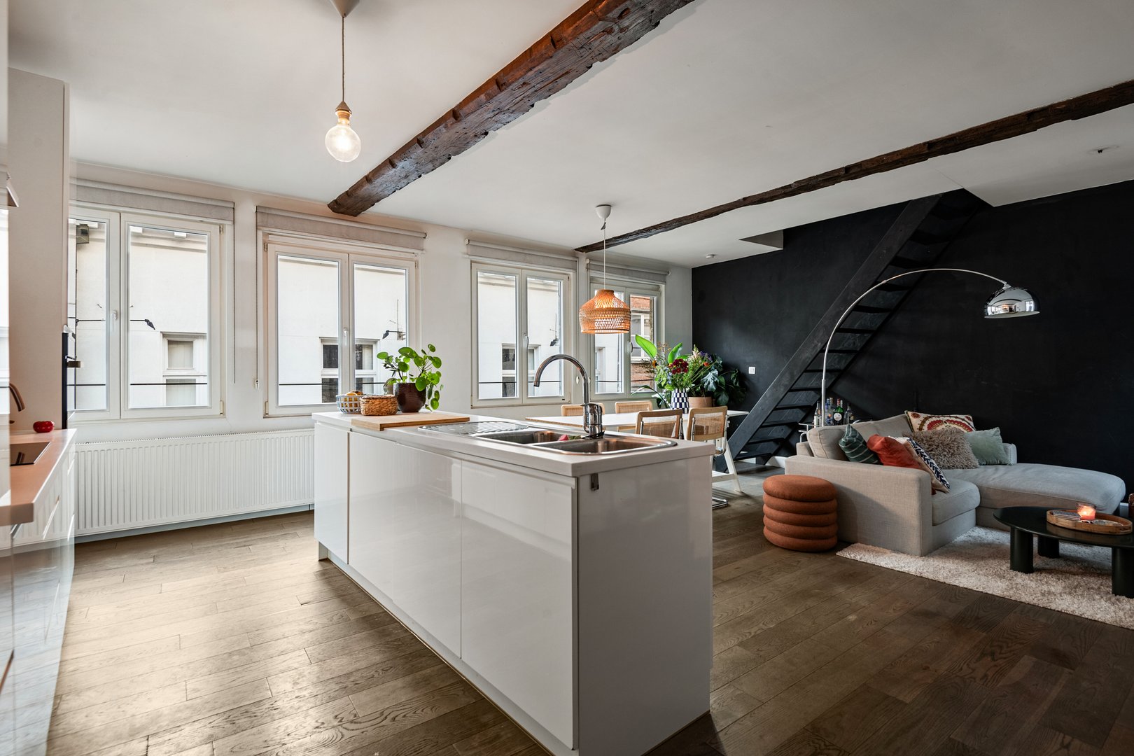 Gezellig en karaktervol duplexappartement op topligging! - foto 2