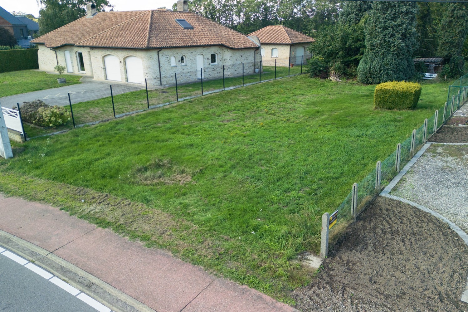 Bouwgrond te koop aan de Mechelbaan in Begijnendijk - Ideaal voor jouw toekomstige project! - foto 1