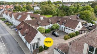 Deze uitzonderlijke eigendom omvat een hotel, twee restaurants en twee appartementen en vormt een unieke opportuniteit voor investeerders die op...