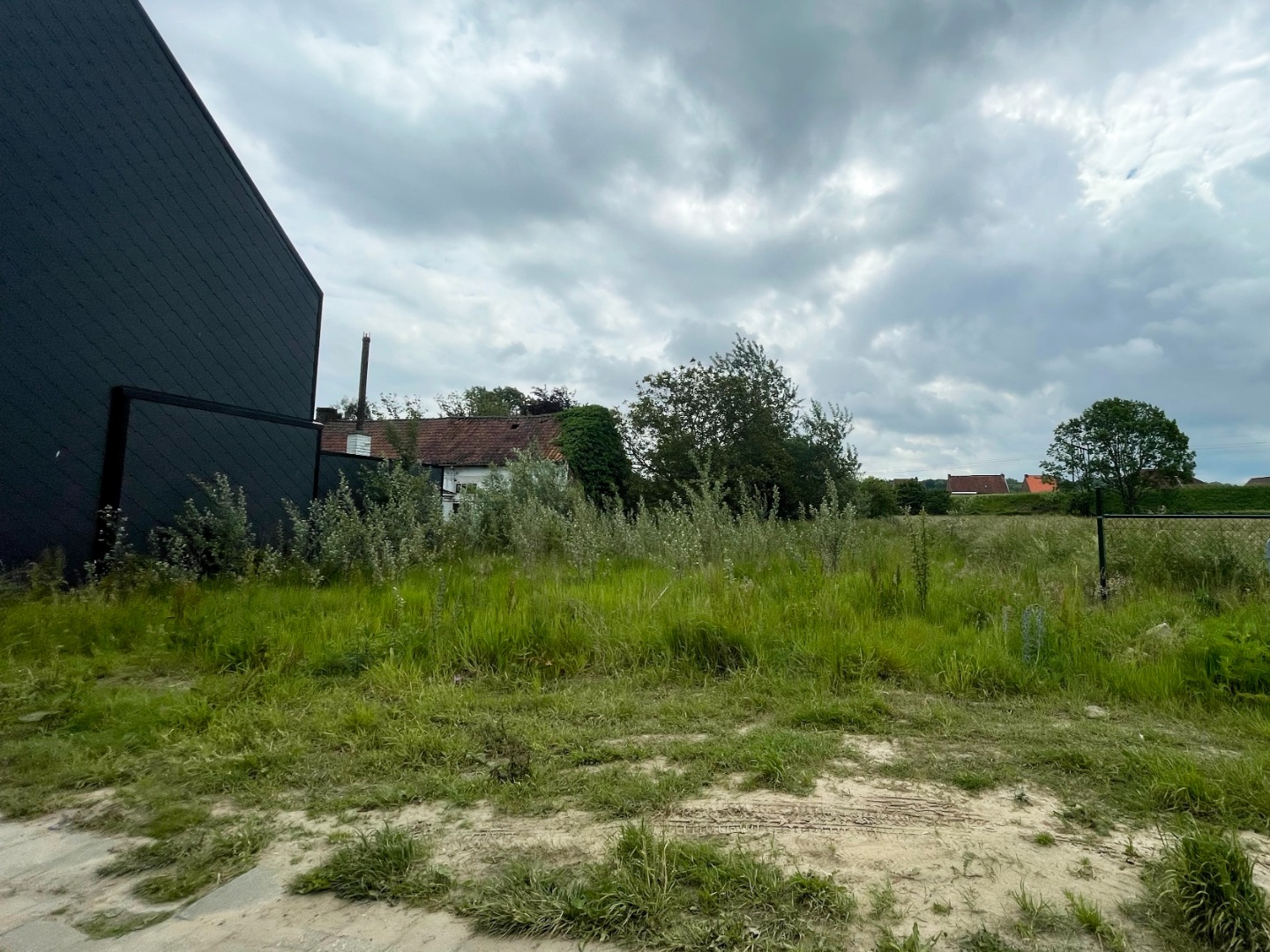 Te koop, zuidelijk gericht perceel bouwgrond (797m²) te Oudenaarde - foto 2