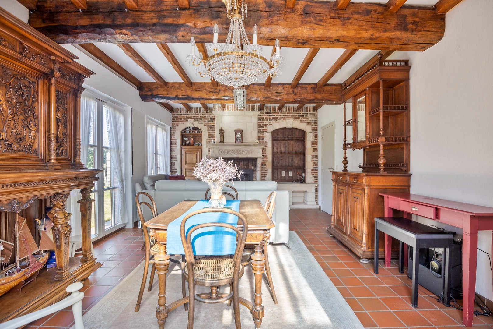 Alleenstaande woning in een doodlopende straat in een residentiële wijk! - foto 5