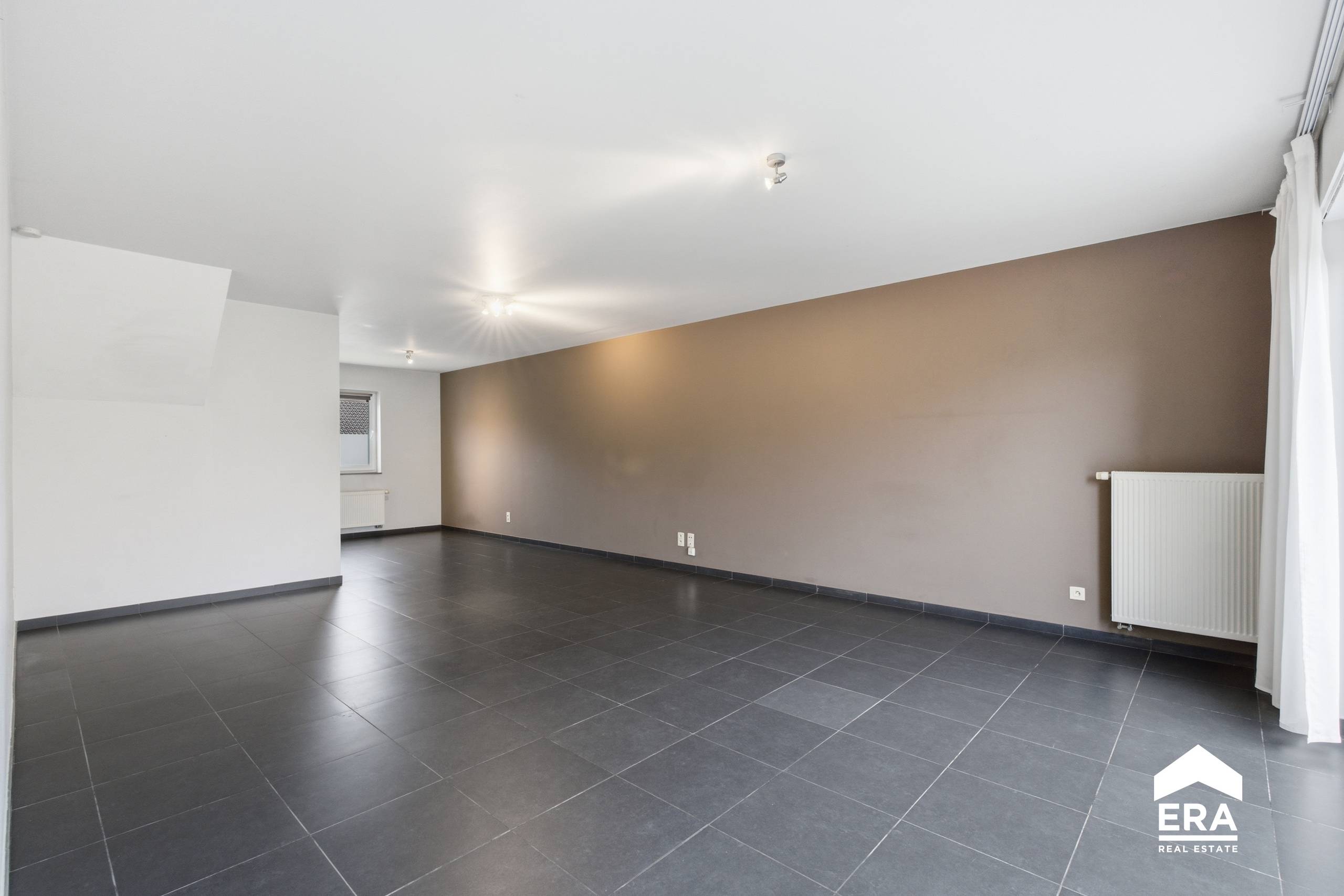 Ruime instapklare woning met tuin en garage in Dadizele - foto 5