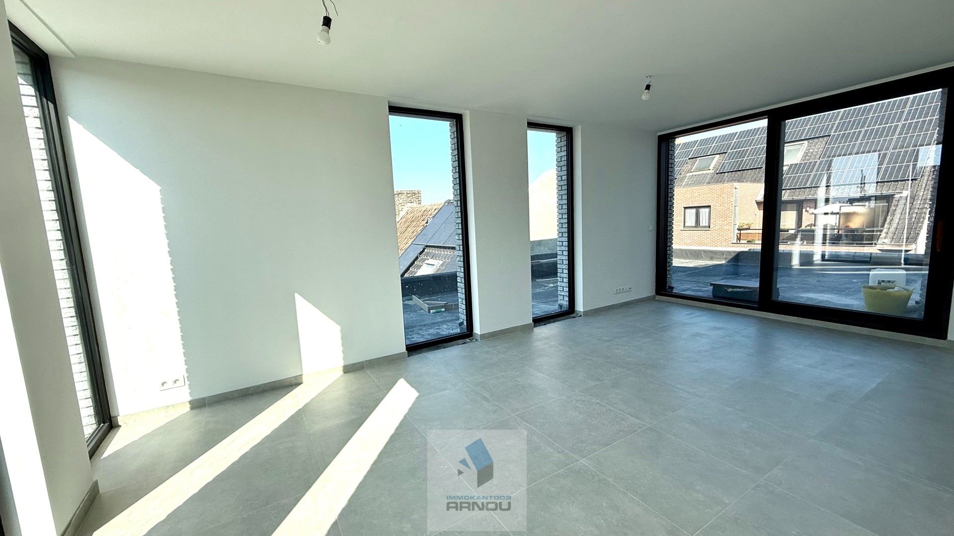 Lichtrijke nieuwbouw penthouse met twee slaapkamers en met twee ruime terrassen - foto 5