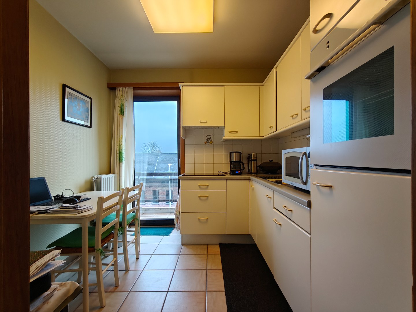 Ruim appartement met terras te Lokeren - foto 4