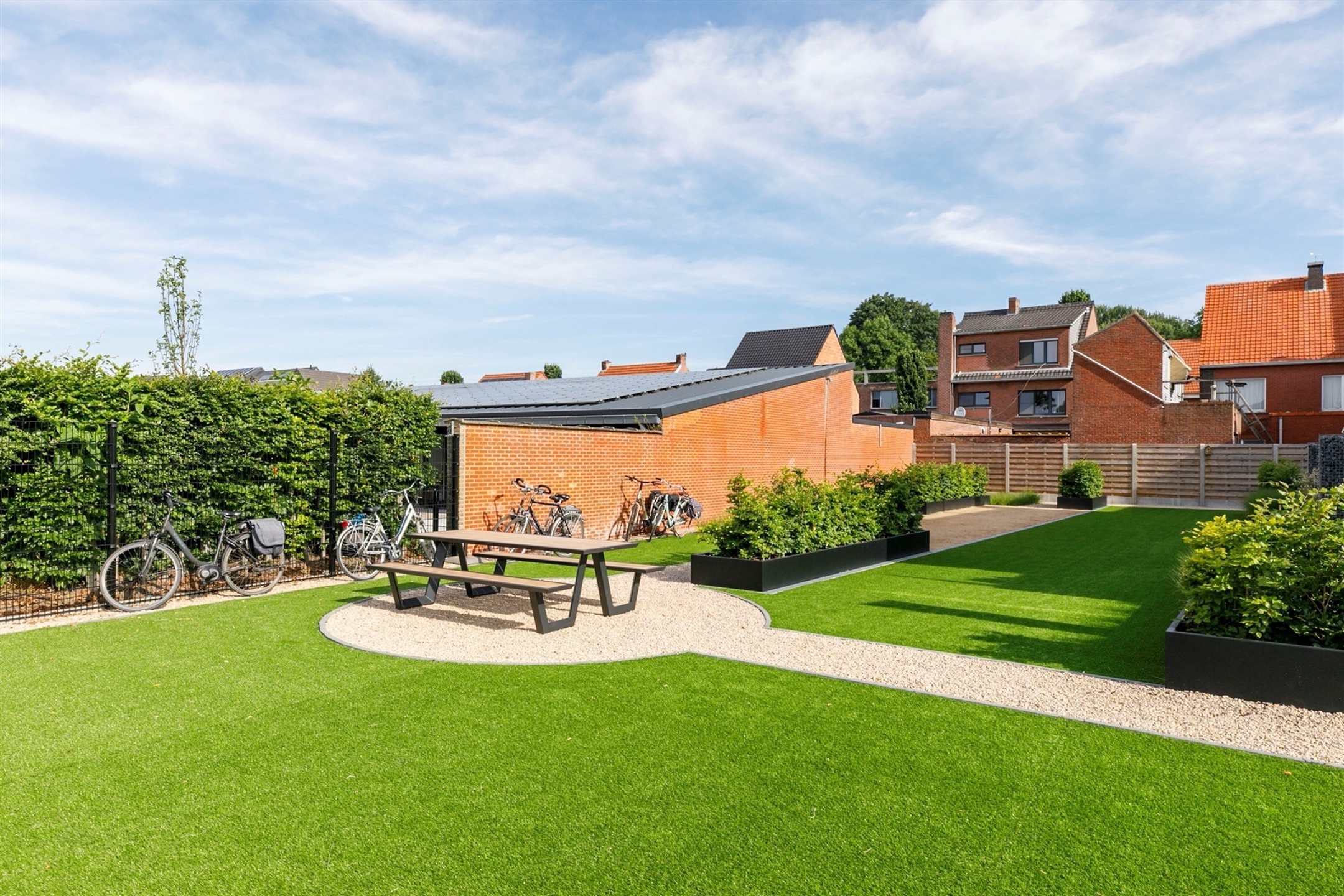 Instapklaar gelijkvloers appartement van 101m² met terras! - foto 5