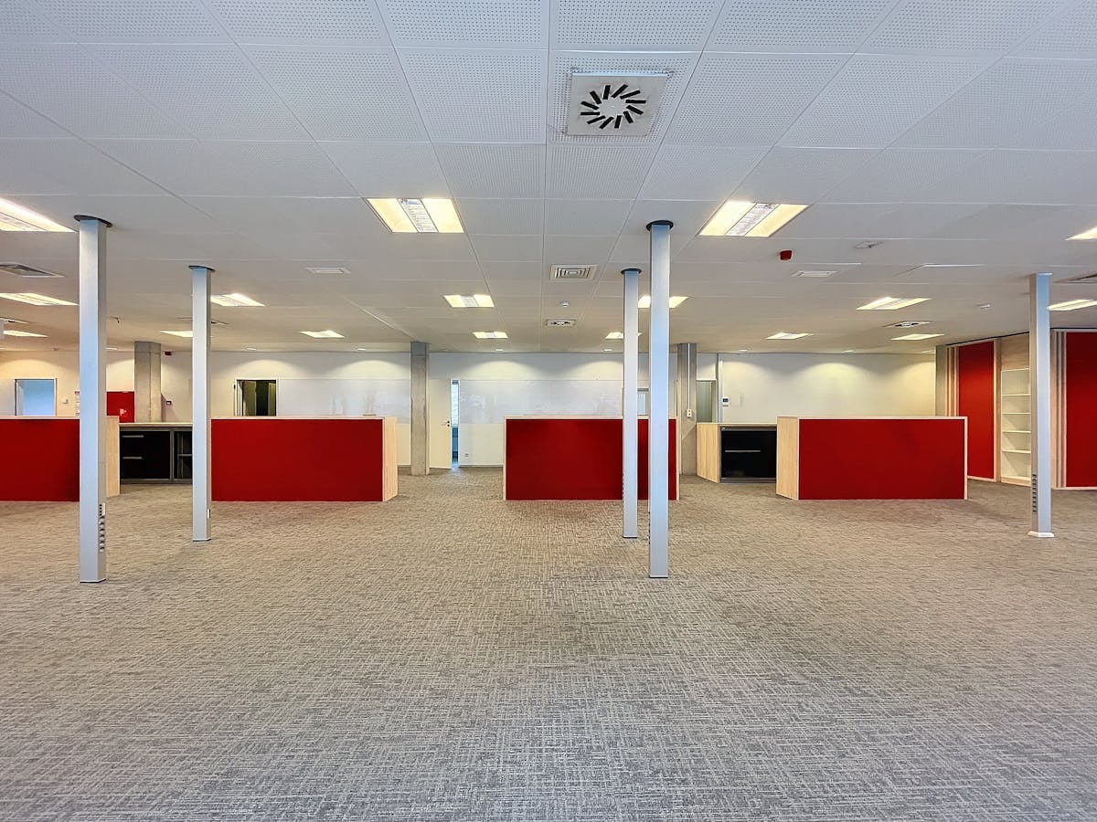 Offices to rent in Ghent - photo 3