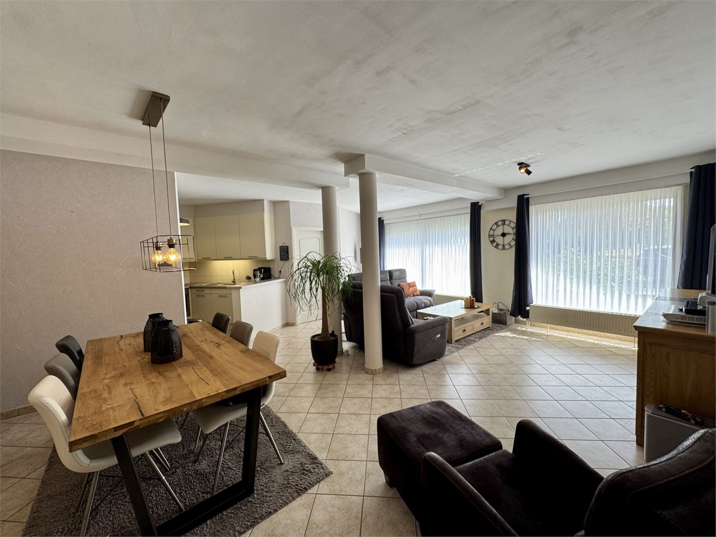 instapklaar ruim appartement (2slpk) met tuin - foto 2