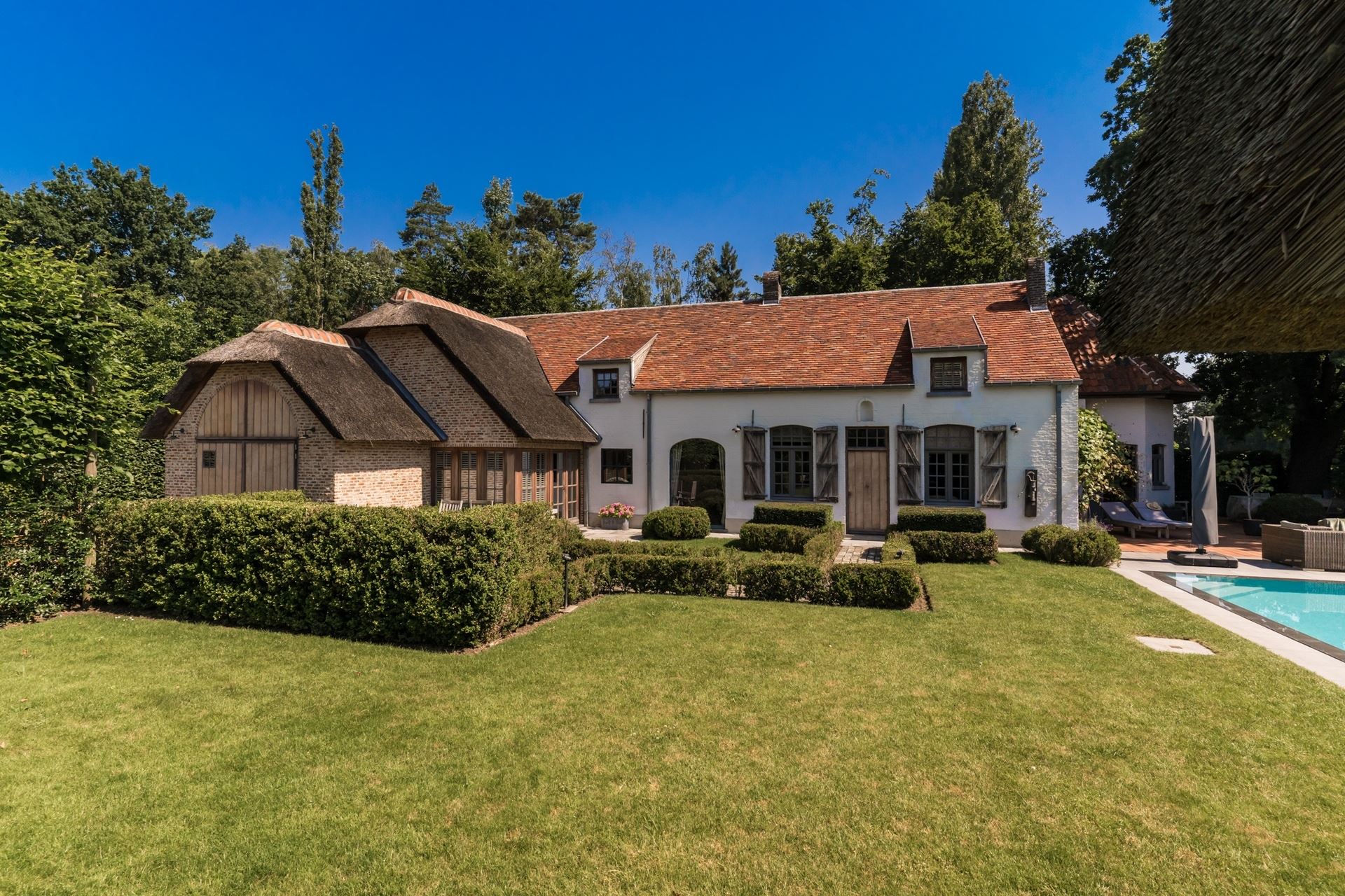 Authentieke hoeve met 4 slpks, poolhouse en zwembad - foto 2