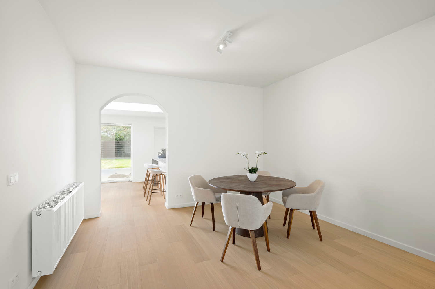 Prachtig gerenoveerde woning met tuin op wandelafstand van de Zee - foto 5