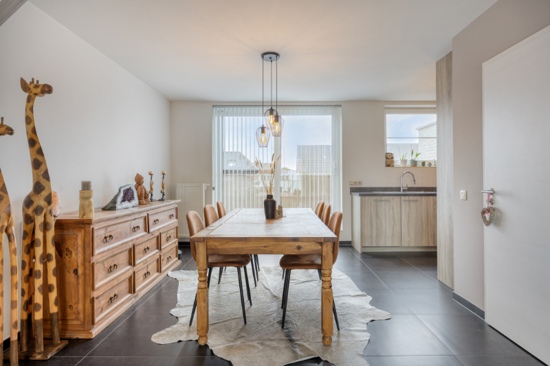 Lichtrijke duplex met 3 slaapkamers en mogelijkheid tot garage. - foto 4