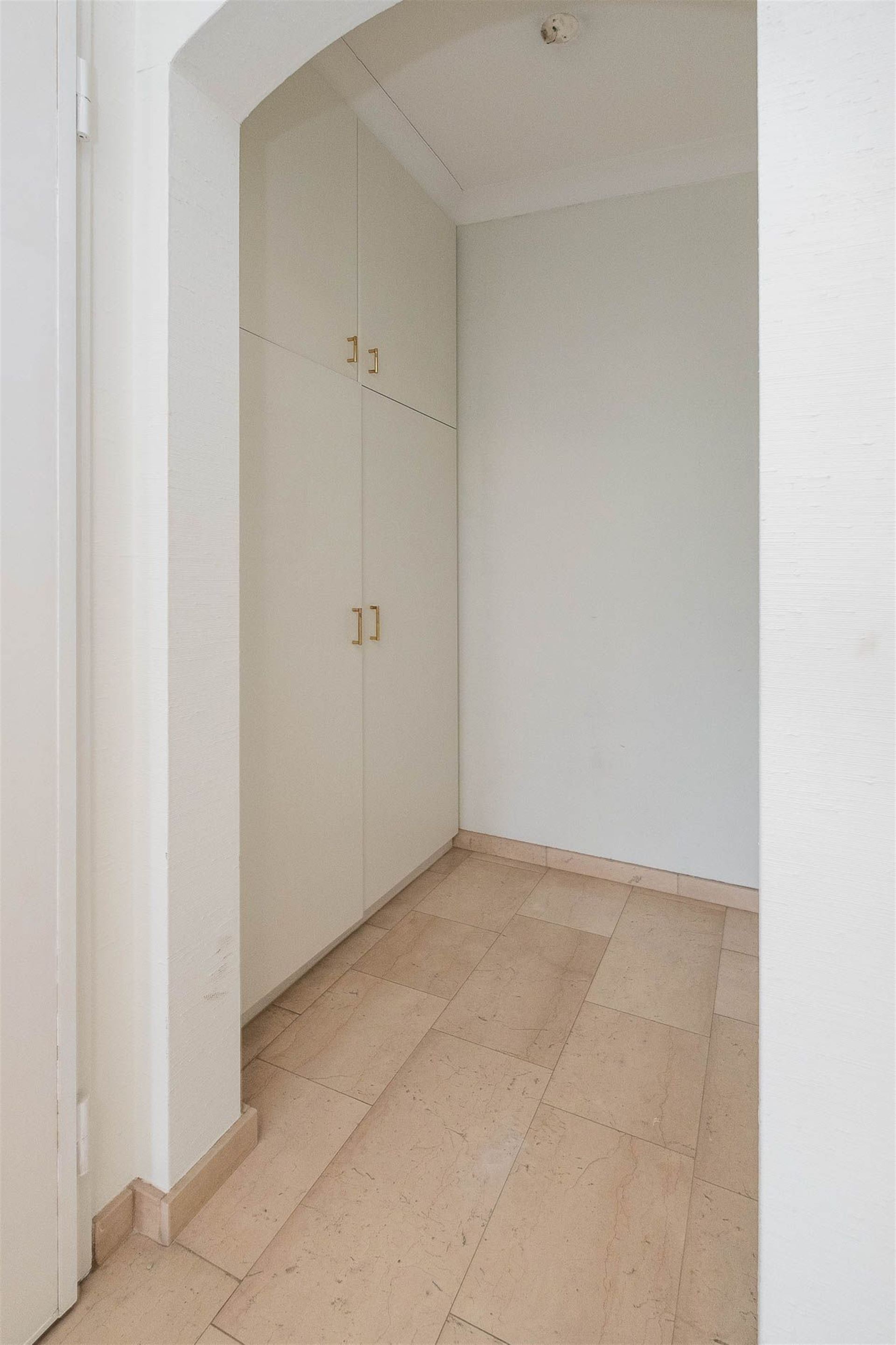 Appartement à vendre à Borgerhout avec 2 chambres - photo 4