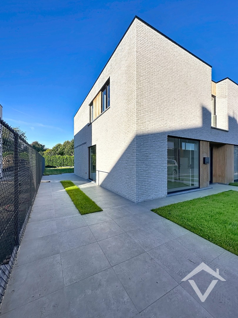 Nieuwbouwwoning met 3 slaapkamers in centrum Koekelare - foto 4