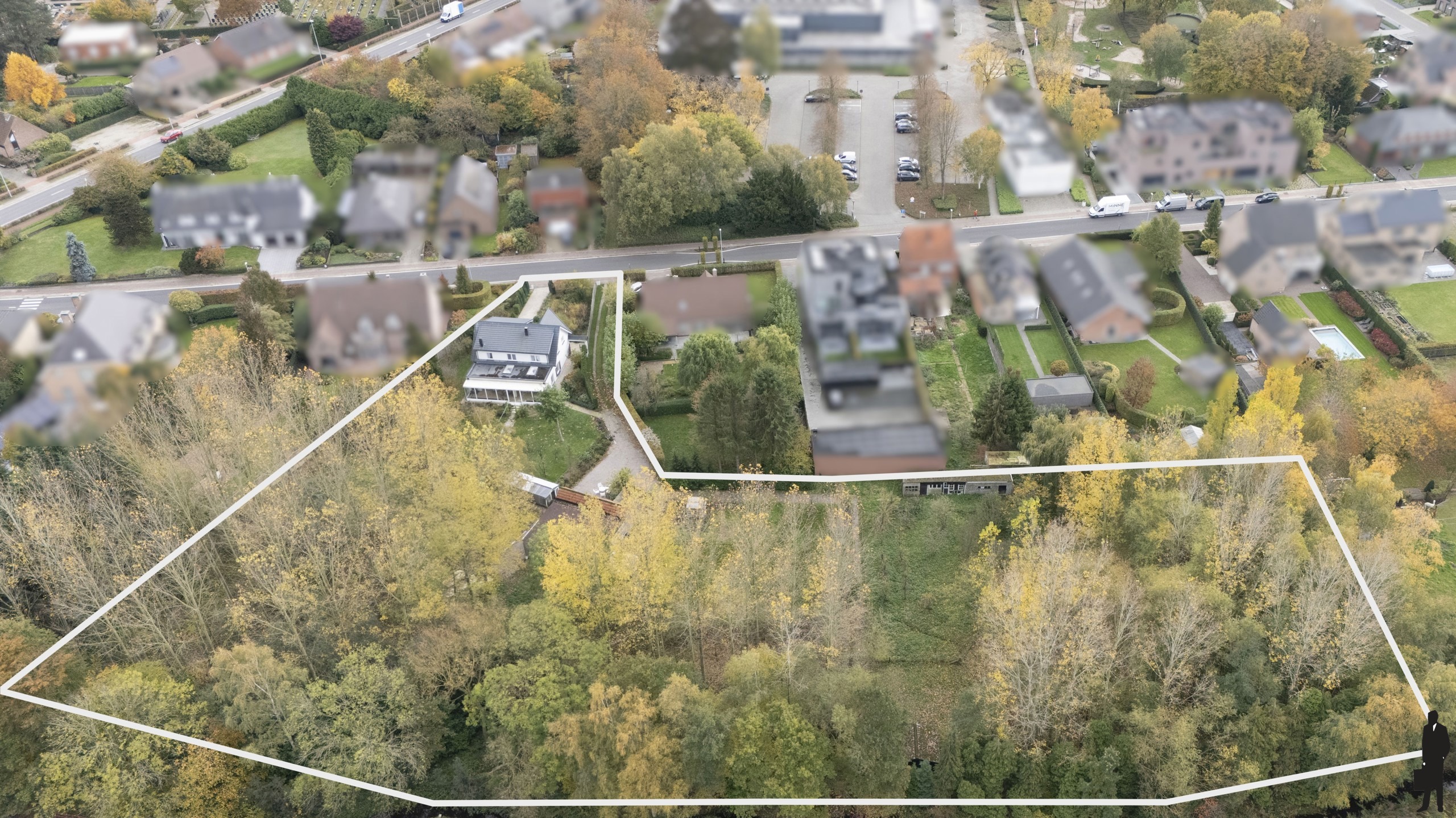 Woning op riant perceel van 8.906m² met vele mogelijkheden - foto 4