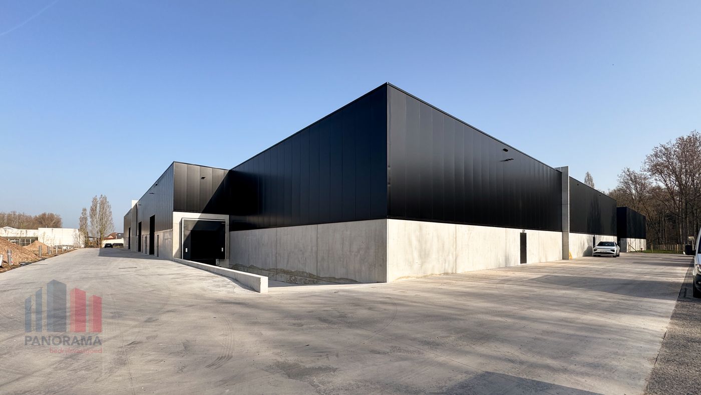 NIEUWBOUW KMO-UNIT VAN 359 m² TE HUUR - foto 2