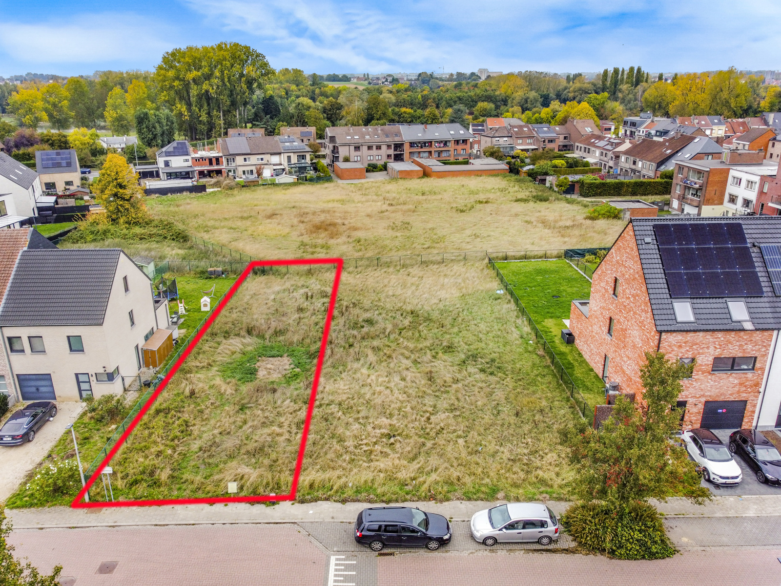 Perceel bouwgrond HOB in doodlopende en residentiële straat - foto 1