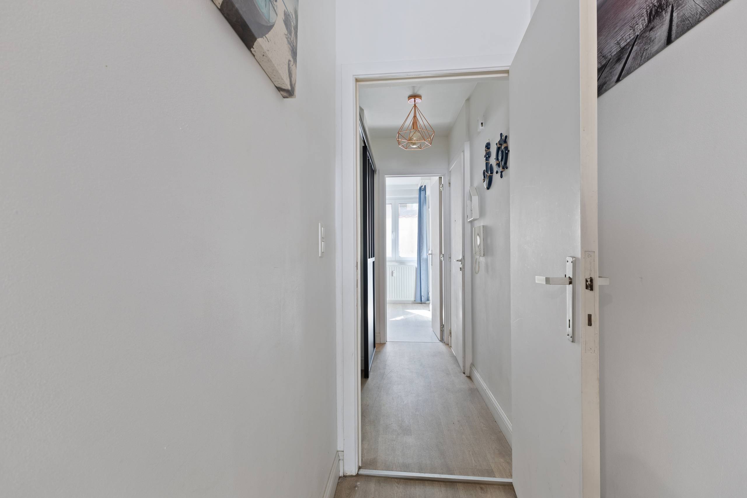 Instapklaar, 1-slaapkamerappartement in centrum Oostende! - foto 4