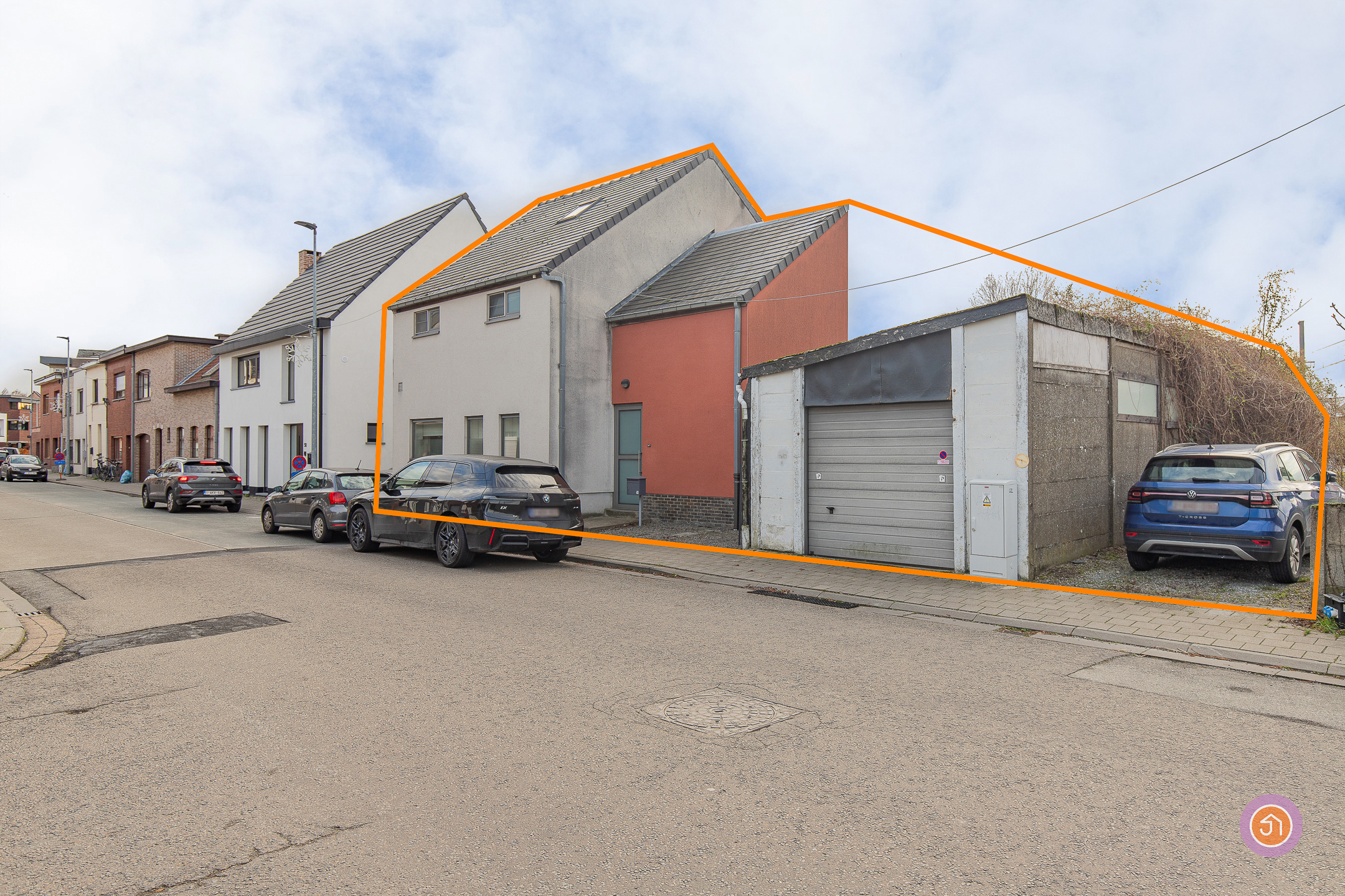 Gerenoveerde en instapklare woning met aparte garage - foto 2