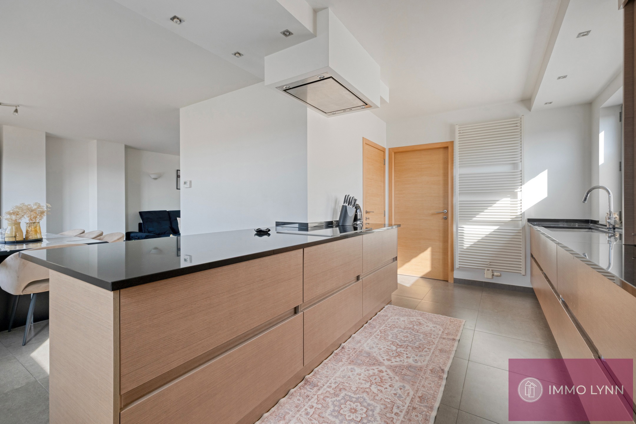 Ruime &amp; gunstig gelegen woning (van 2008) met 3 slaapkamers! - foto 4