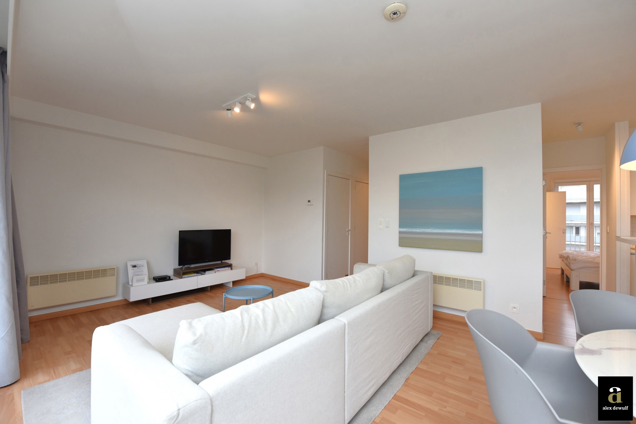 Modern gemeubeld 2 slaapkamerappartement met garagebox - foto 3