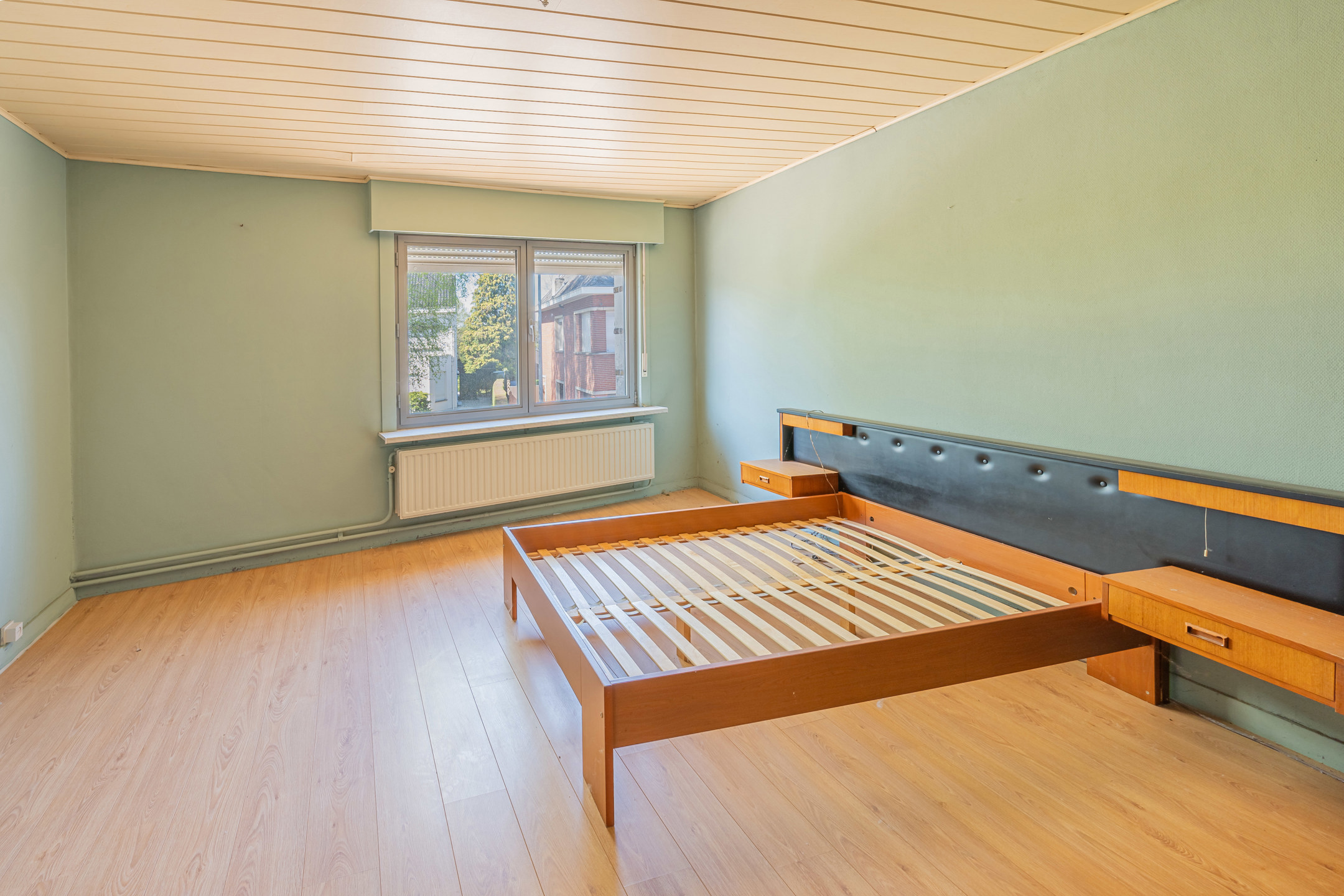 Te renoveren woning met magazijn op ruim perceel (833 m²)  - foto 4