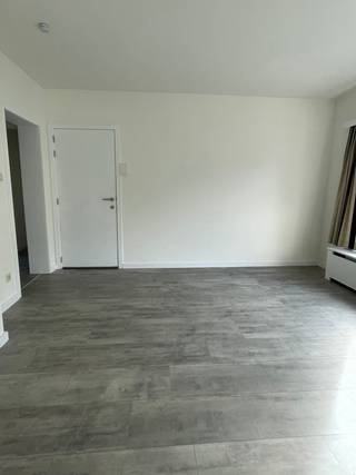 Dit gezellige appartement bevindt zich op de eerste verdieping van een kleinschalig gebouw zonder lift, in een rustige en groene omgeving. Toch...
