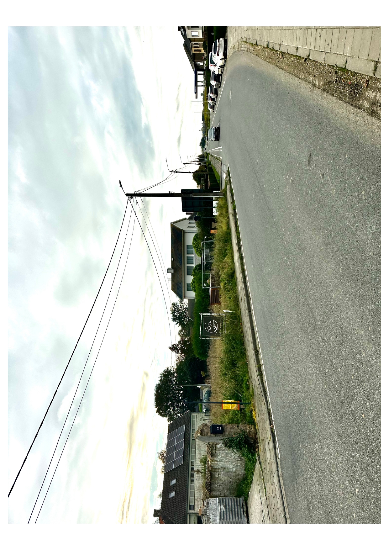 TE KOOP – Bouw- of projectgrond in het hart van Pervijze - foto 1