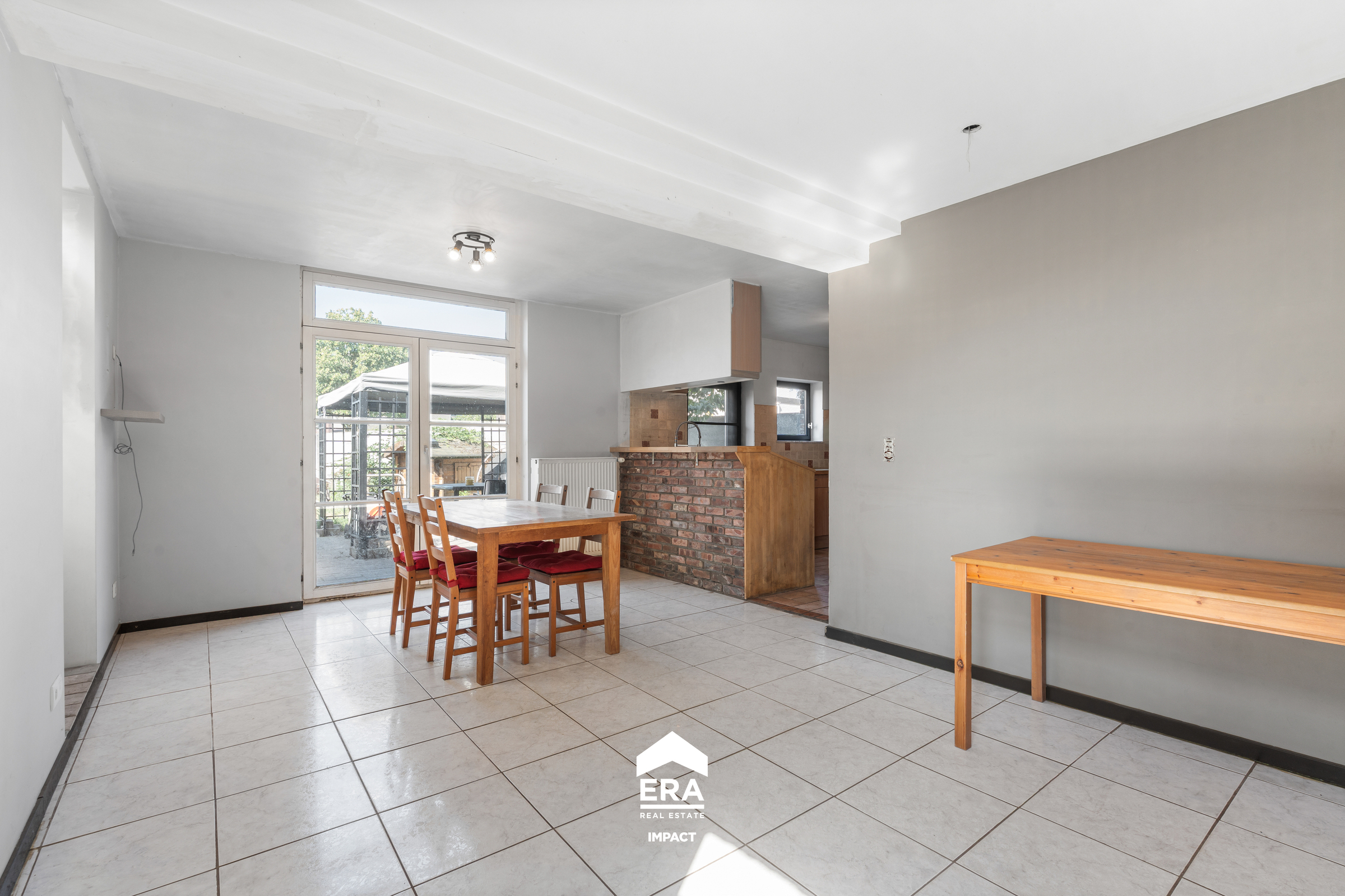 Woning met 4 slk. nabij Nederlandse grens - EPC C en bureel - foto 4